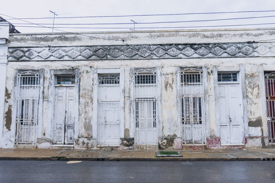 wunderschoene Häuser in Cienfuegos