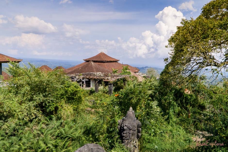 verlassenes Luxushotel Bali
